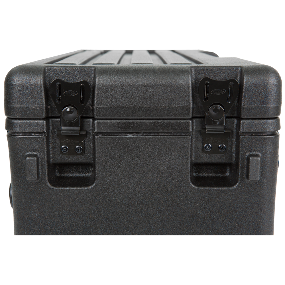 SKB 1SKB-R4UW Rack Case (4U) - Retractable Handle & Wheels
