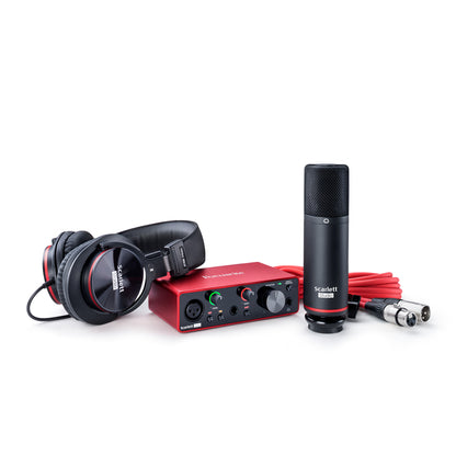 Focusrite Scarlett Solo Studio Bundle (4th Gen)