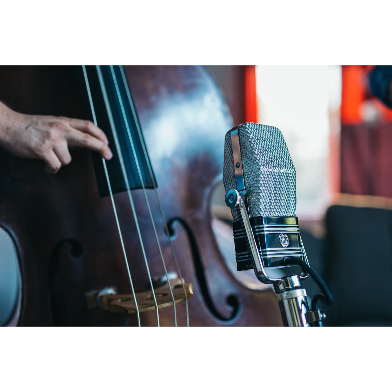 AEA R44CX Ribbon Microphone