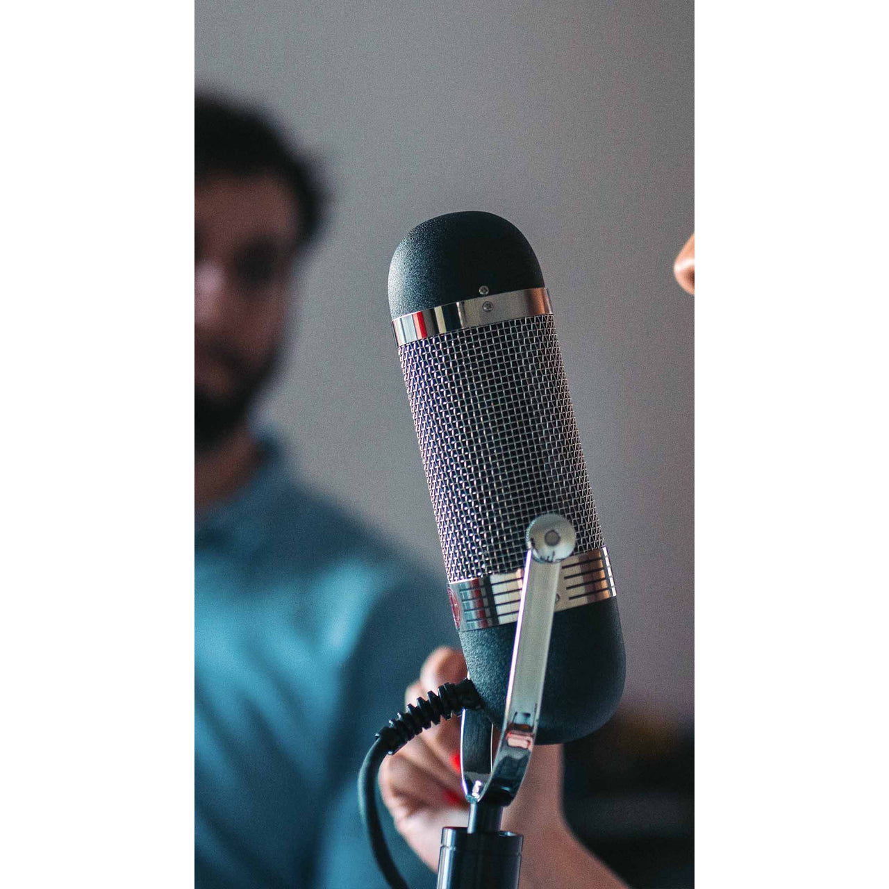 AEA R84 Ribbon Microphone