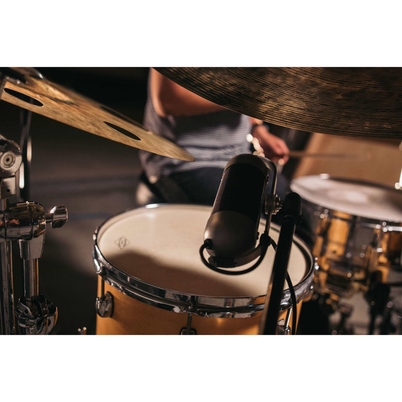 AEA R92 Ribbon Microphone