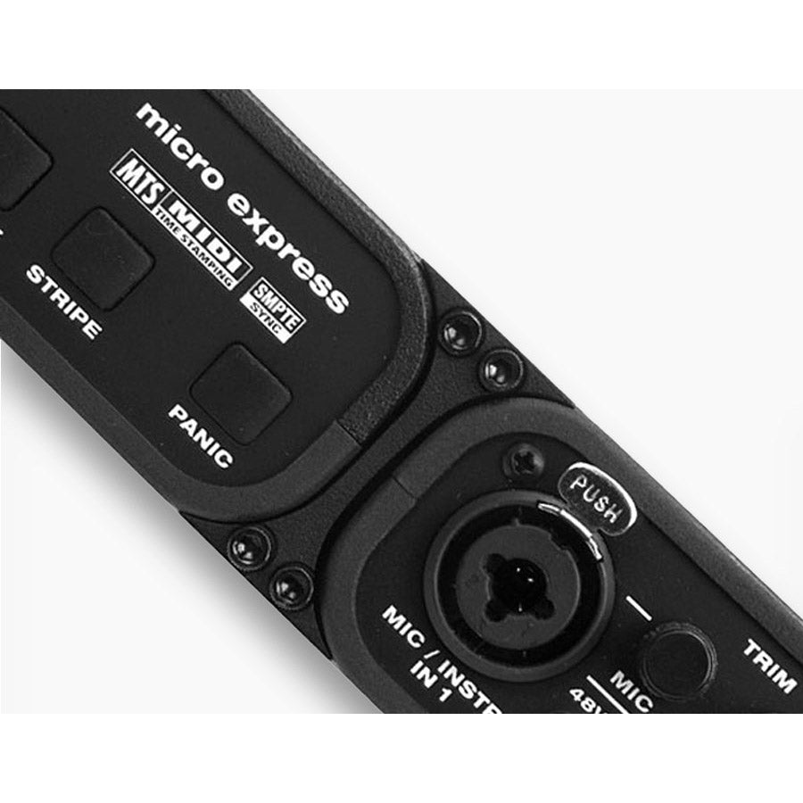 MOTU Half-Rack Mounting Kit