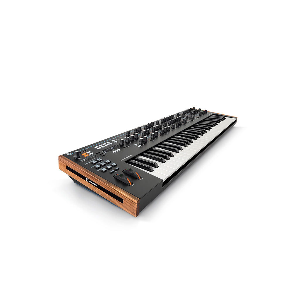Novation Summit Synthesizer (61-Key)