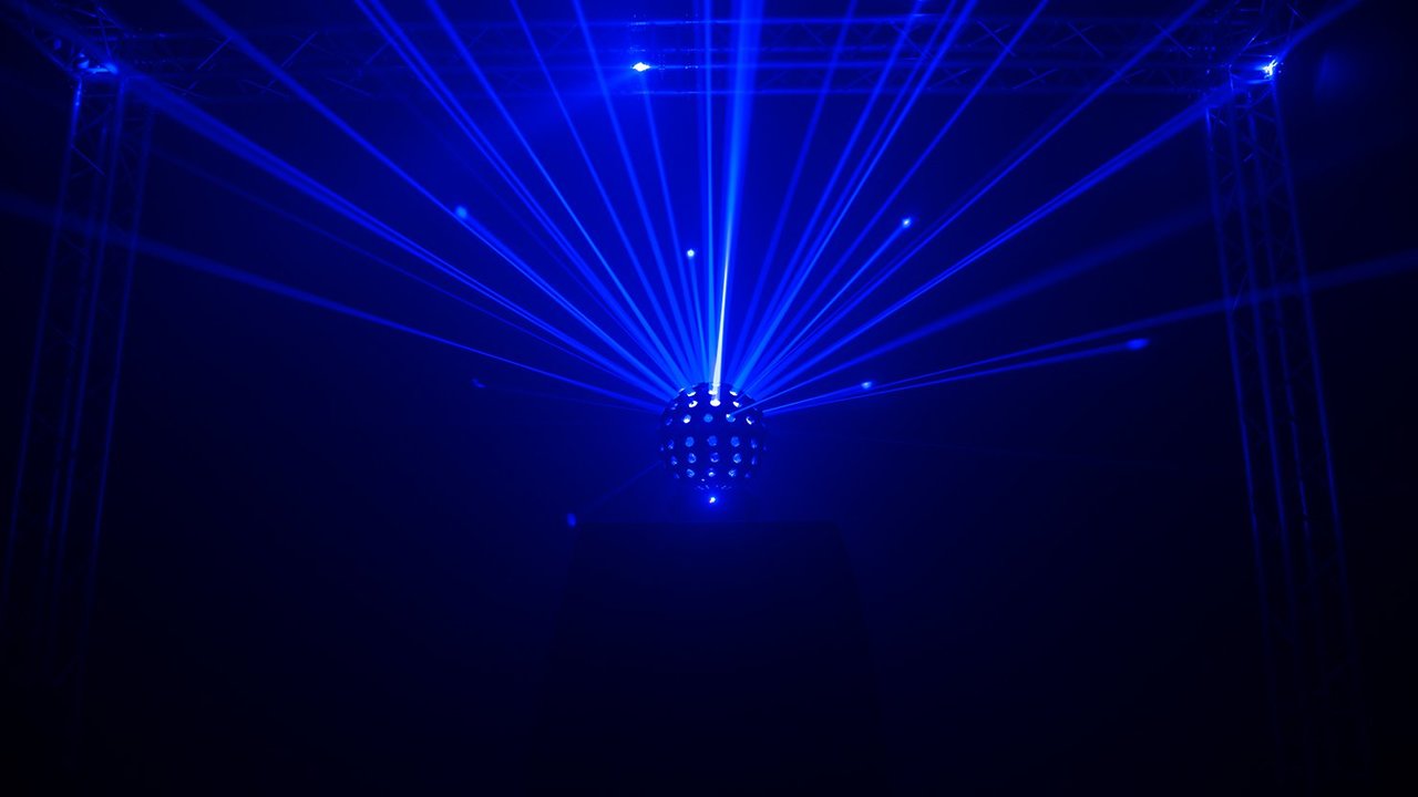 Chauvet Rotosphere Q3 LED Mirror Ball Simulator Effect - ROTOSPHEREQ3